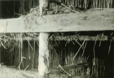 Verscholen dorp Hut Vroeger