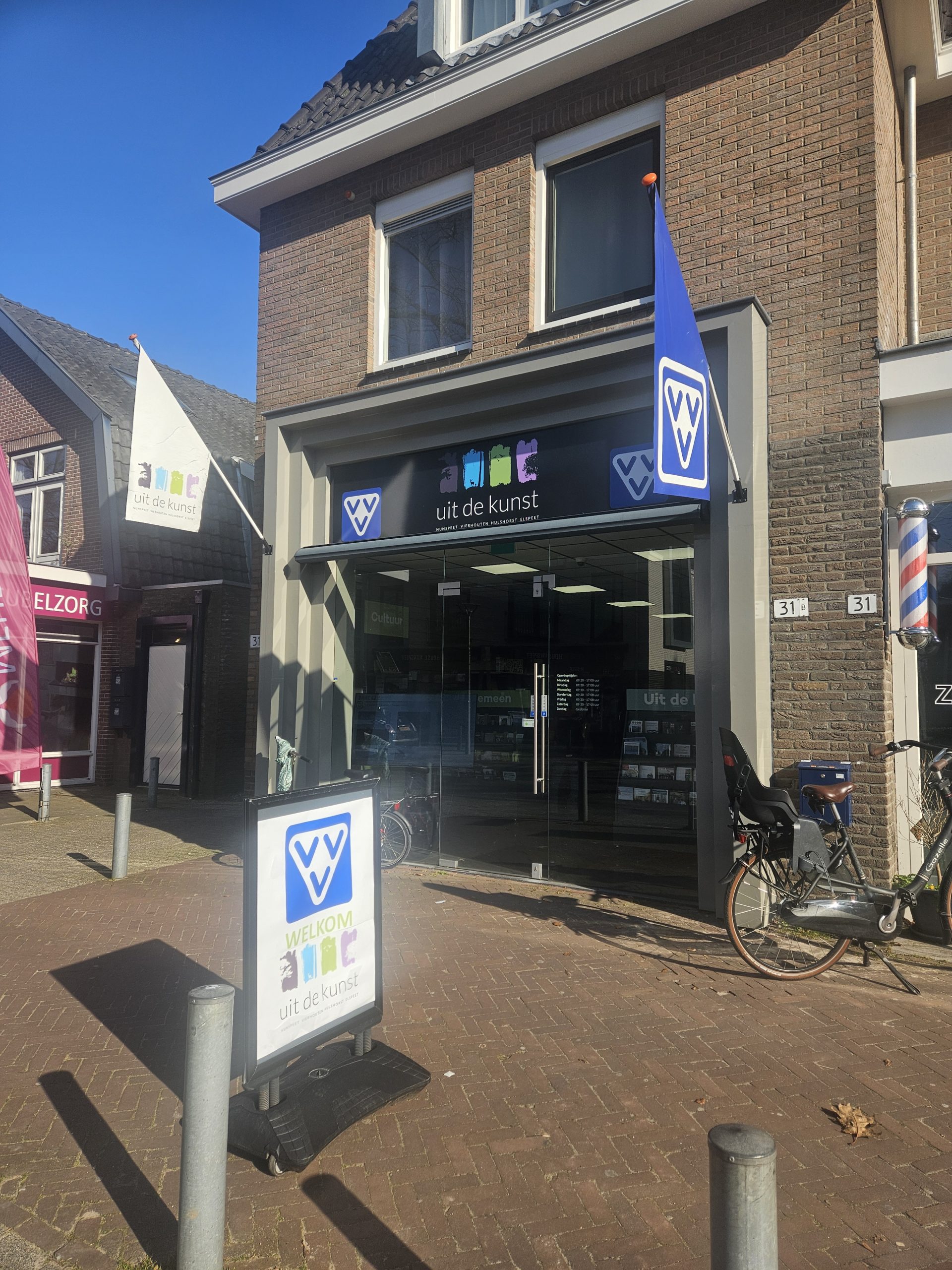 http://VVV%20Nunspeet%20Stationslaan%20zonnig