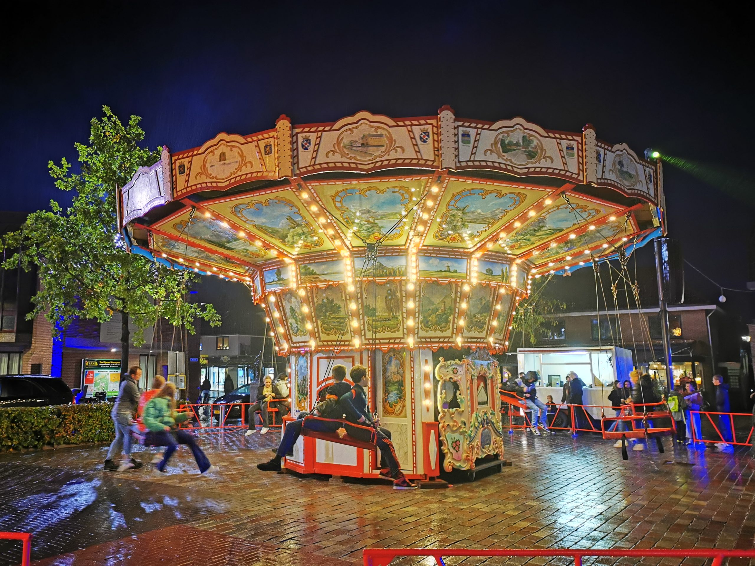 Kermis zweefmolen